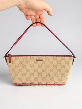 Gucci GG Canvas Boat Bag/ Vintage /Pochette / Shoulder Mini Bag